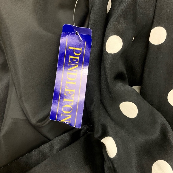 PENDLETON
 black and white polka dot silk blend flair skirt size 16 petite lined - Picture 11 of 14